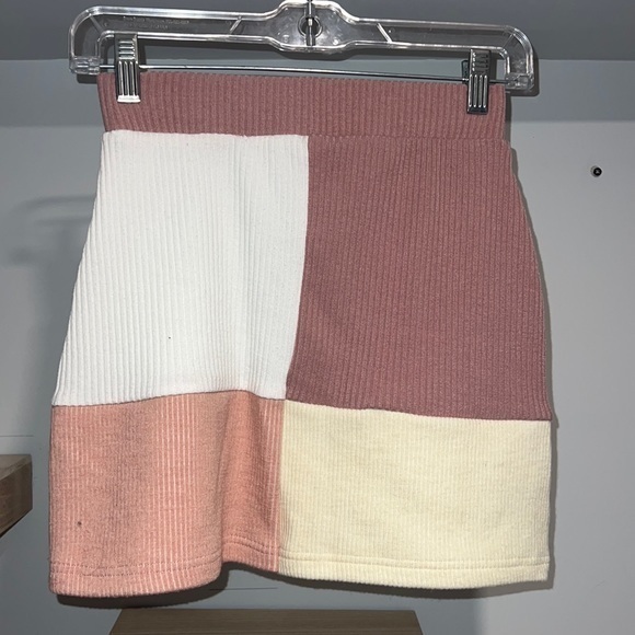 Pacsun pink Color‎ block mini high waisted bodycon skirt - Picture 2 of 3